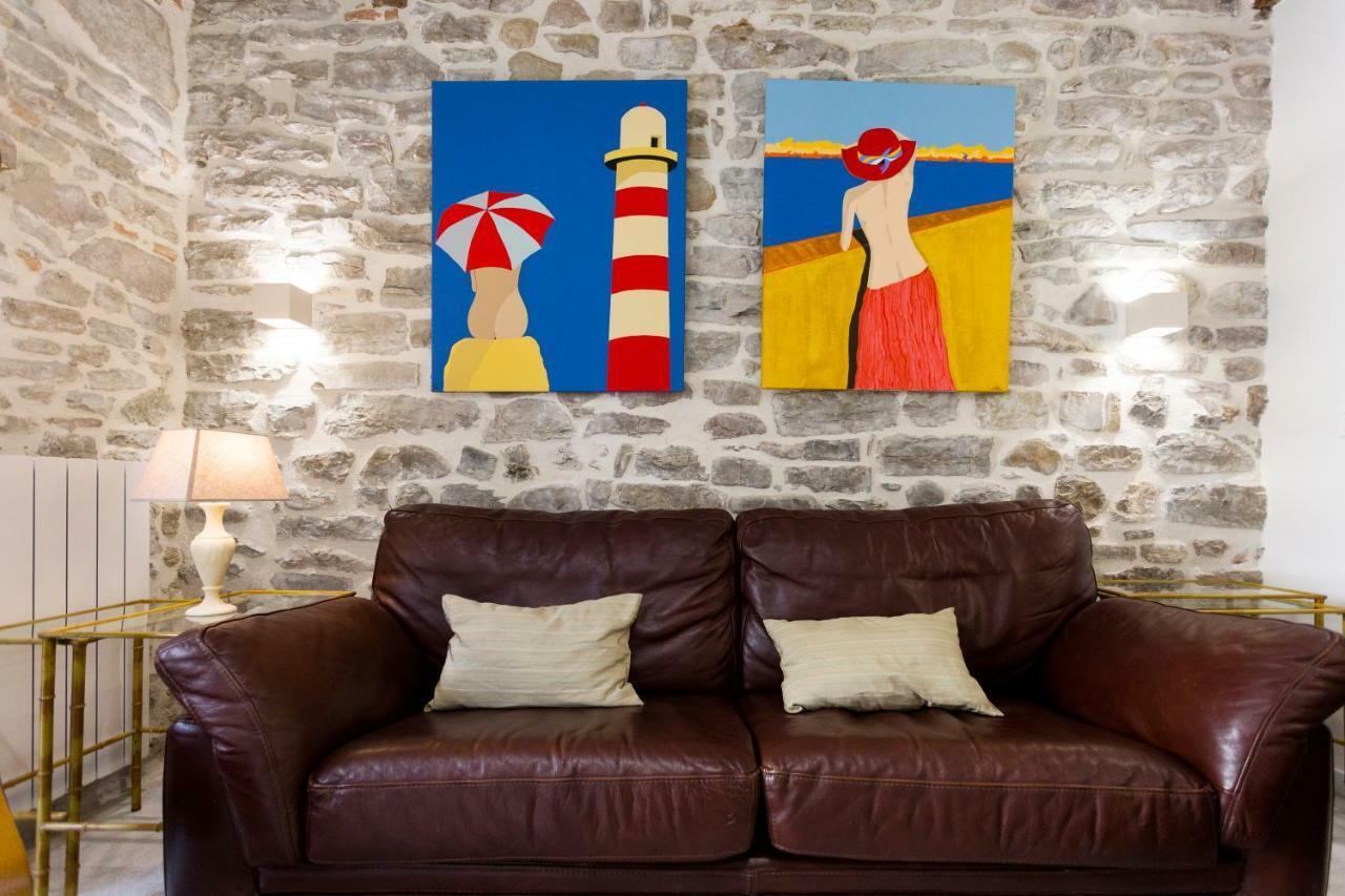 Hontza By Smiling Rentals Hondarribia Bagian luar foto