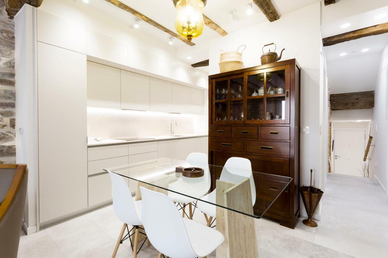 Hontza By Smiling Rentals Hondarribia Bagian luar foto