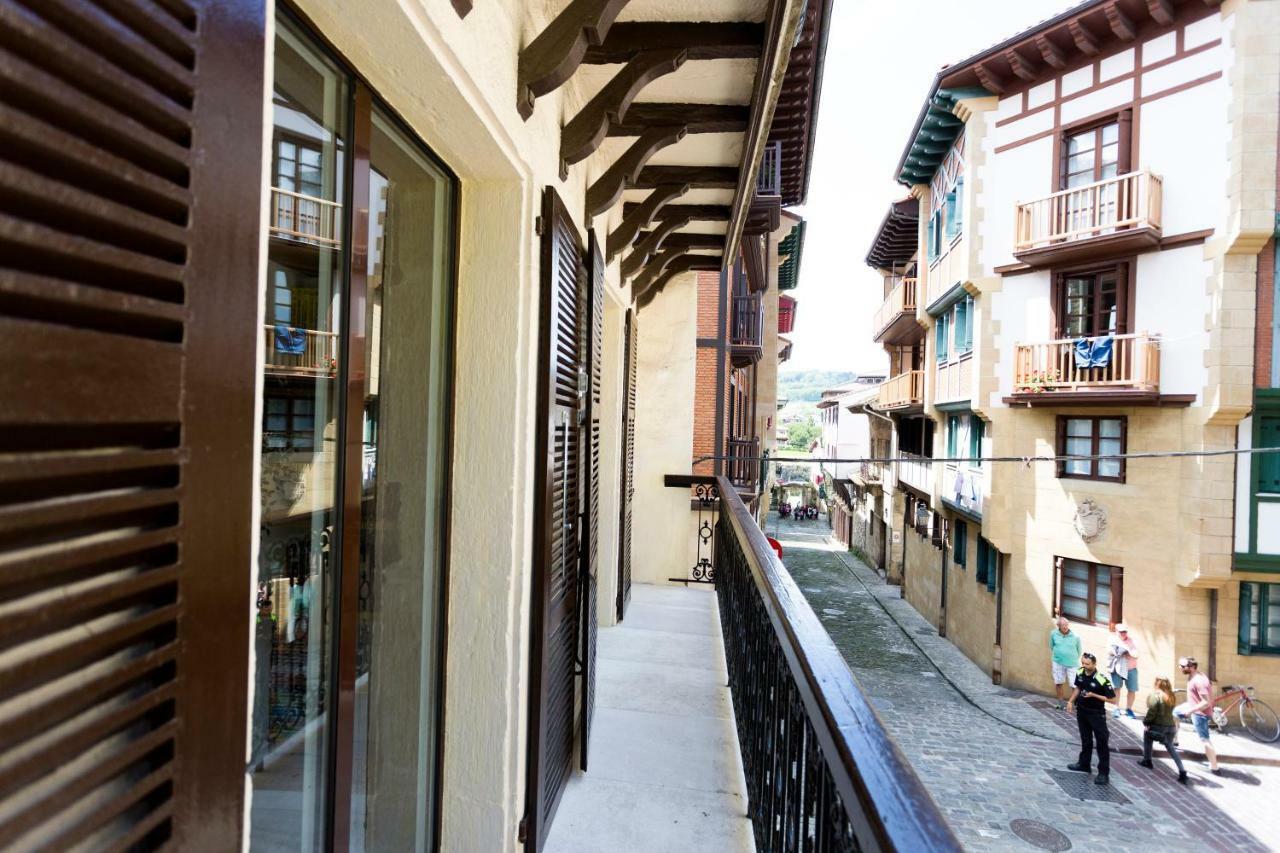 Hontza By Smiling Rentals Hondarribia Bagian luar foto