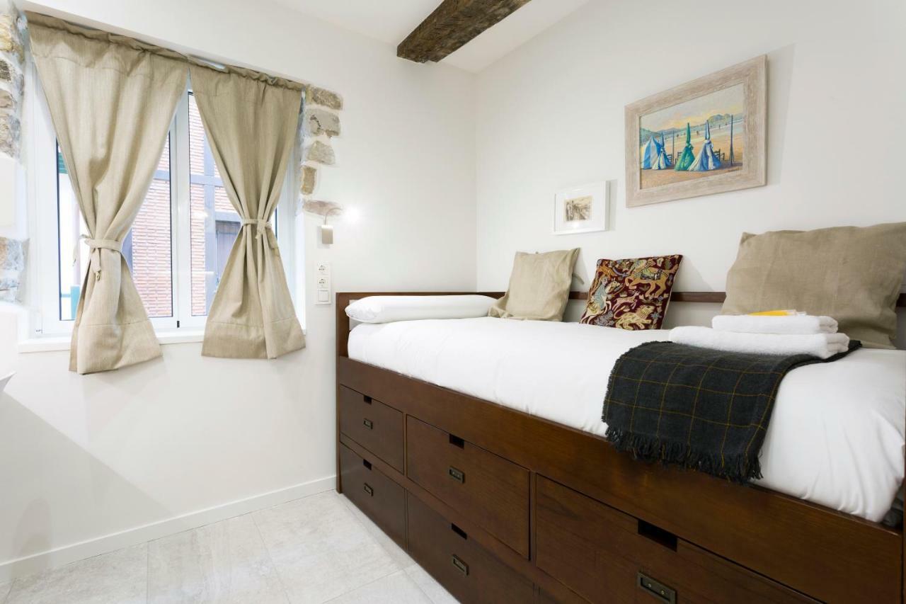 Hontza By Smiling Rentals Hondarribia Bagian luar foto